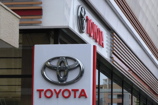 Các “ông lớn” Toyota, Mazda, Mitsubishi lên kế hoạch rời khỏi Nga