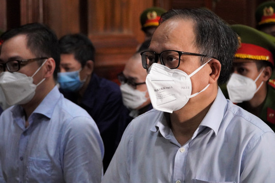 Cựu Phó Bí thư Tất Thành Cang nhận án phạt 6 năm tù giam 