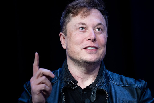 Elon Musk yêu cầu lập trình viên Twitter in code ra giấy để đích thân rà soát