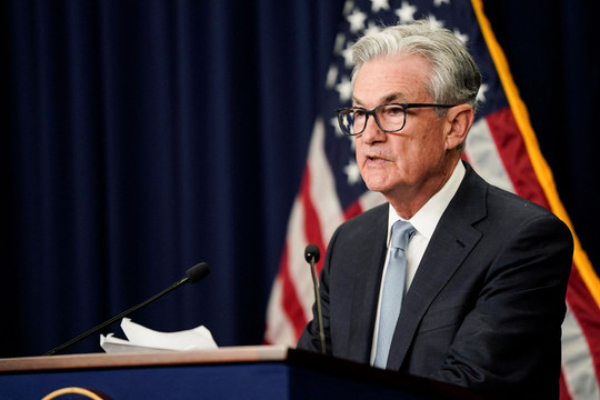 Để ổn định hệ thống tài chính, Fed sẽ sớm giảm tốc độ tăng lãi suất