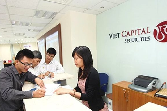 Chứng khoán Bản Việt (VCI) chốt danh sách cổ đông chi 300 tỷ đồng tạm ứng cổ tức