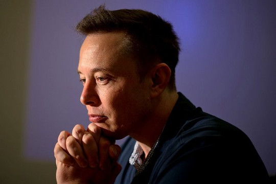 Vừa sang năm mới, Elon Musk đã "bị" ghi danh vào kỷ lục Guinness