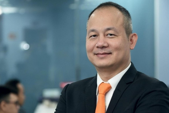 Chủ tịch Nguyễn Hồ Hưng bán 14 triệu cổ phiếu APG trong nhịp sóng hồi
