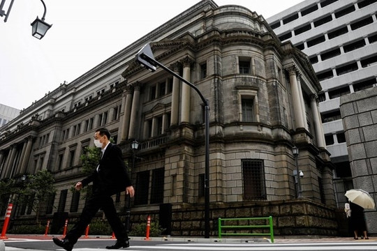 BOJ duy trì lãi suất thấp kỷ lục khiến Nhật Bản khó kiểm soát lợi suất