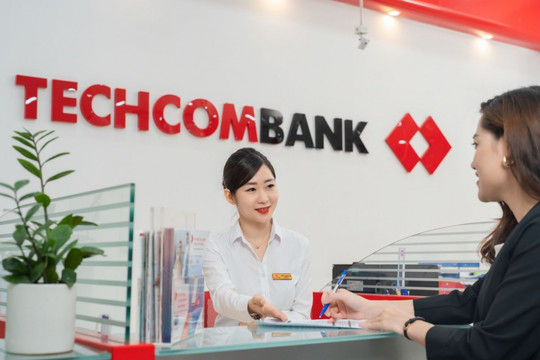 Kết quả kinh doanh 2022: Hơn 10% dân số Việt Nam sử dụng dịch vụ Techcombank