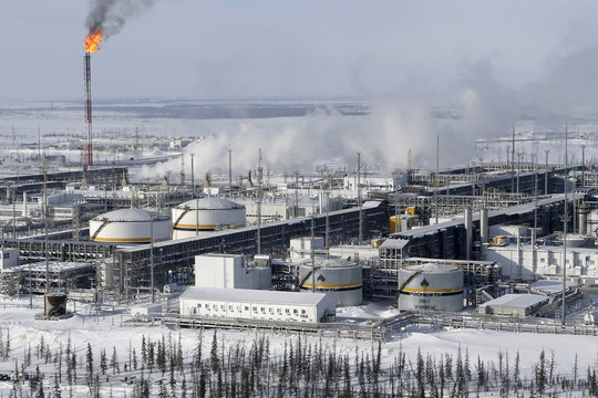 Trung Quốc nhập số lượng "khủng" dầu từ Nga