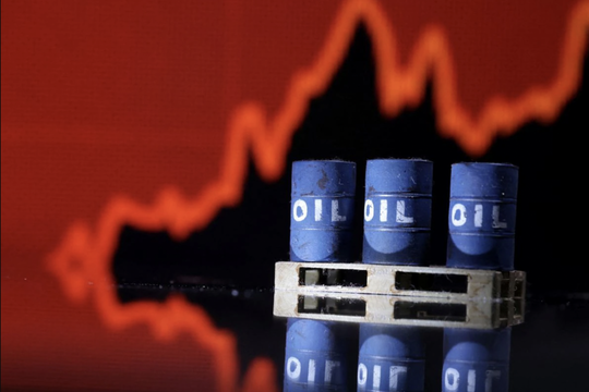 Giá dầu thế giới có thể vượt mốc 90 USD/thùng vào nửa cuối năm 2023