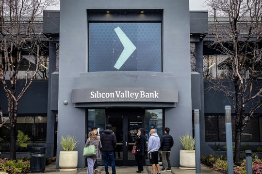 Ngân hàng Silicon Valley sụp đổ khiến nhà đầu tư chấn động