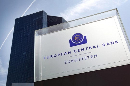 Những xáo động trong lĩnh vực ngân hàng có thể làm gia tăng rủi ro tài chính tại Eurozone