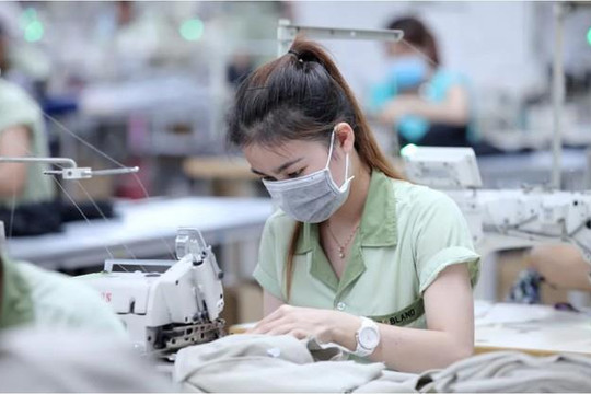 Công nghệ sẽ tạo lợi thế cạnh tranh mới cho dệt may Việt Nam