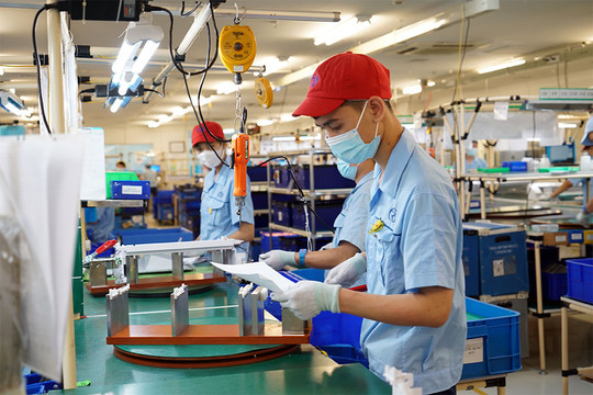 Việt Nam phải giải ngân hết 30 tỷ USD vốn đầu tư công mới đạt mục tiêu tăng trưởng 6,5% năm 2023