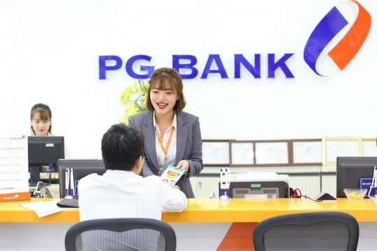 PGB tiếp đà tăng, vợ Thành viên HĐQT PGBank muốn thoái sạch vốn
