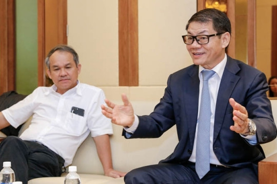 Chủ tịch Trần Bá Dương khuyên cổ đông chấp nhận nguy cơ huỷ niêm yết, HNG nằm sàn trước đà tháo chạy
