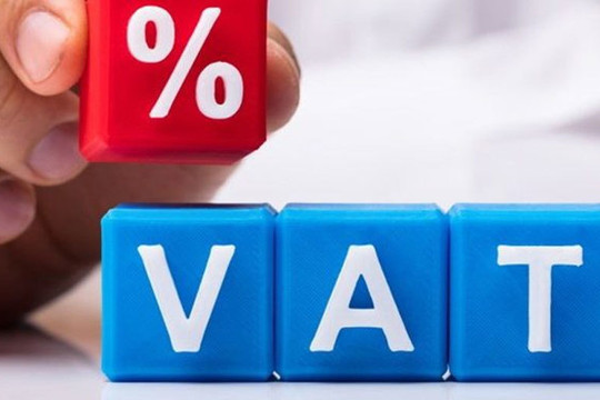 Chính phủ thông qua phương án giảm thuế VAT về 8%
