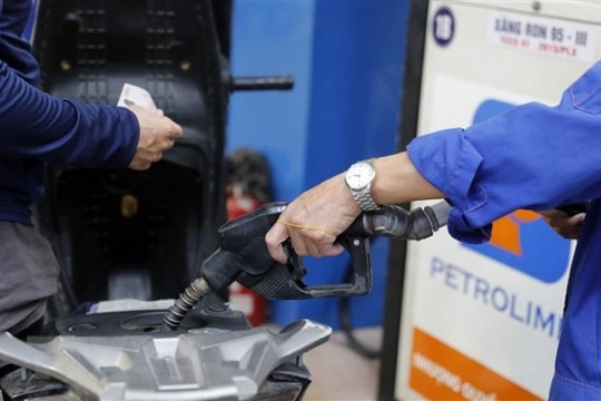 Giá xăng dầu trong nước quay đầu tăng sau 3 lần giảm liên tiếp