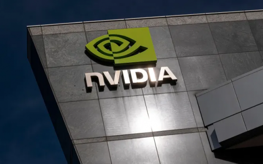 Gã khổng lồ ngành chip Nvidia cán mốc 1.000 tỷ USD vốn hoá, nhập hội cùng Apple, Microsolf, Amazon