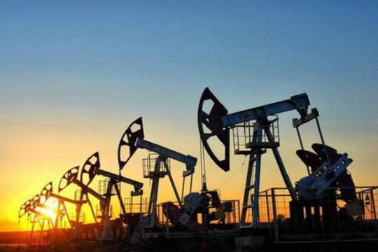Nhận định giá dầu tuần mới: Mỹ bớt lo vỡ nợ, dầu sẽ ra sao?