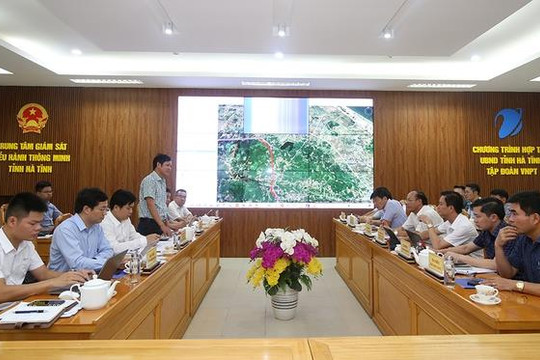 Tổng công ty truyền tải điện của EVN làm việc với tỉnh Hà Tĩnh về dự án 500kV