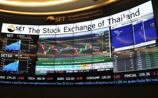 Bê bối kế toán của Stark Corp nhấn chìm thị trường chứng khoán Thái Lan