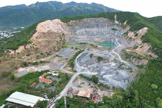 Lâm Đồng: 2 dự án khoáng sản bị yêu cầu chấm dứt hoạt động