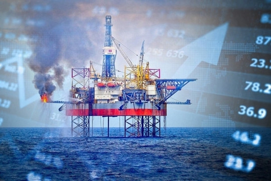 Loạt doanh nghiệp dầu khí tiết lộ lãi khủng, cổ phiếu “vàng đen” lội ngược dòng thị trường