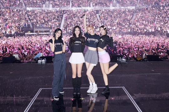 Website bán vé concert BLACKPINK "chật cứng" trưa 7/7: Gần 150.000 người trong hàng chờ sau 1 tiếng mở bán