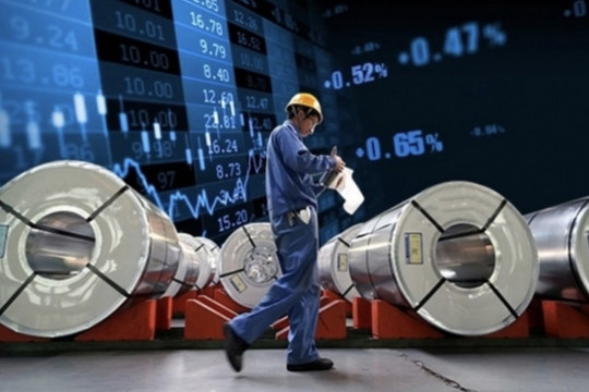 Sóng vẫn nổi ở nhóm thép, chuyên gia dự báo một mã có tiềm năng tăng giá hơn 33%