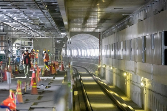 TP. HCM phấn đấu đưa tàu metro số 1 về đích đúng hạn