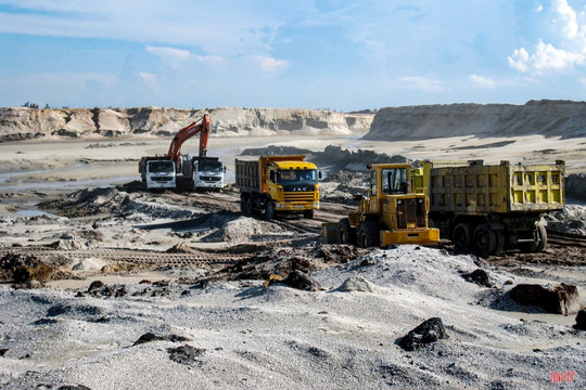 Mỏ sắt Thạch Khê quy mô 14.500 tỷ đồng của Vinacomin sẽ chấm dứt?
