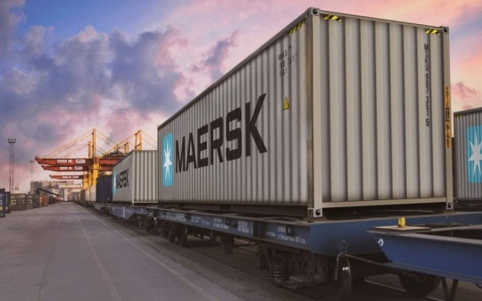 Ông lớn vận tải biển Maersk báo lợi nhuận giảm quá nửa do nhu cầu suy yếu