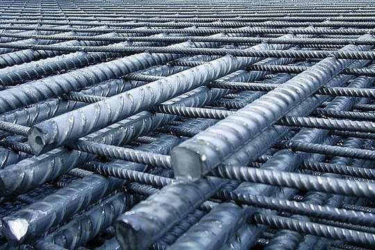 Thép “sáng cửa” cuối năm, một cổ phiếu đang tích luỹ để bật tăng hơn 20%