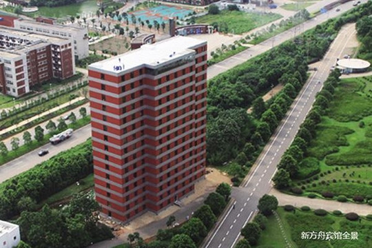 "Chóng mặt" tốc độ xây dựng không tưởng ở Trung Quốc: Xây khách sạn 15 tầng trong chưa đầy 6 ngày với chỉ 200 công nhân