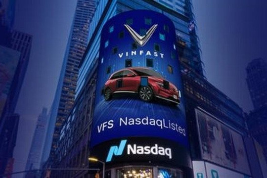 Cổ phiếu VFS của Vinfast đã có phiên giao dịch kịch tính, nhà đầu tư bắt đầu hứng khởi