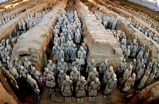 Vì sao chuyên gia không dám chạm vào bên trong lăng mộ Tần Thuỷ Hoàng: Có một thứ đáng sợ hơn cả sông thuỷ ngân