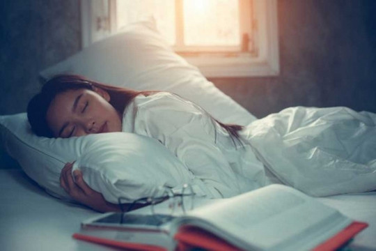 5 thói quen trước khi đi ngủ giúp kéo dài tuổi thọ