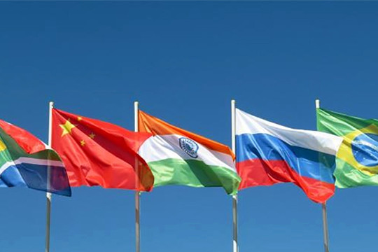 Hội nghị thượng đỉnh BRICS họp bàn những gì?