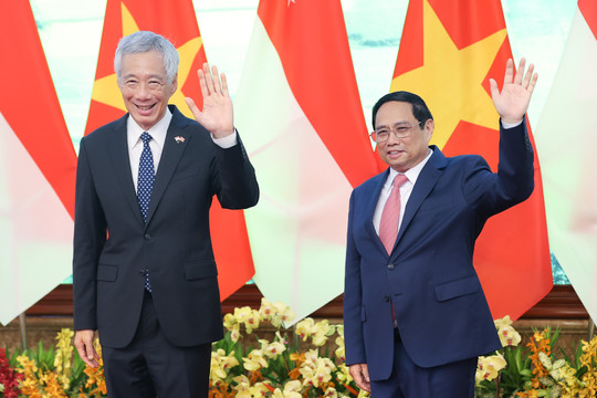 Việt Nam, Singapore xem xét khả năng nghiên cứu nâng cấp quan hệ lên Đối tác chiến lược toàn diện