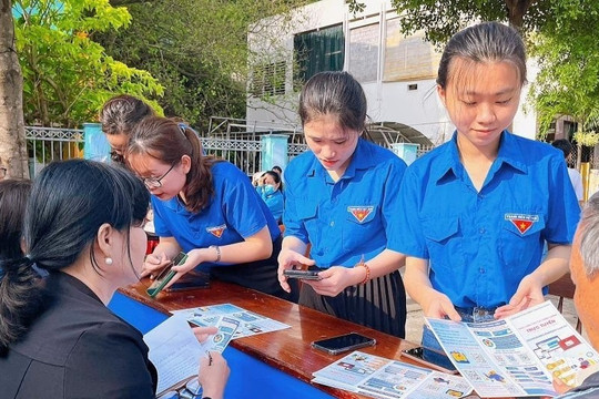 Tổ công nghệ số thanh niên ở Bình Định: ‘Cánh tay’ đắc lực trong chuyển đổi số