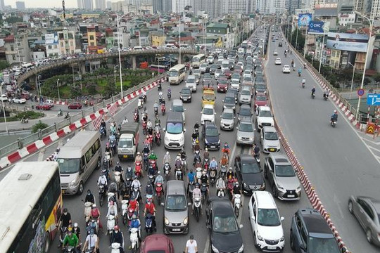 Gỡ ‘nút thắt’ ùn tắc giao thông cửa ngõ Đông Bắc Thủ đô