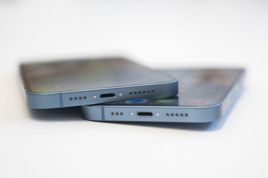 Apple ‘ngậm đắng’ khi đổi cổng USB-C cho iPhone 15