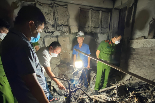 Bộ Công an họp khẩn với Bộ Xây dựng về vụ cháy chung cư mini ở Hà Nội