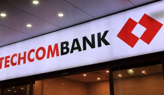 Techcombank (TCB): Con gái Chủ tịch Hồ Hùng Anh mua thành công hơn 82 triệu cổ phiếu