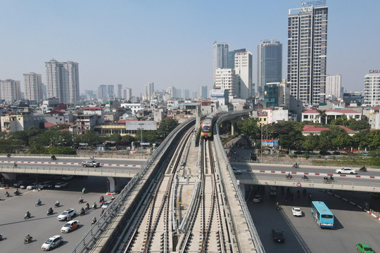 Dự án metro số 5 Văn Cao - Hòa Lạc hơn 65.000 tỷ đi qua địa phận nào?