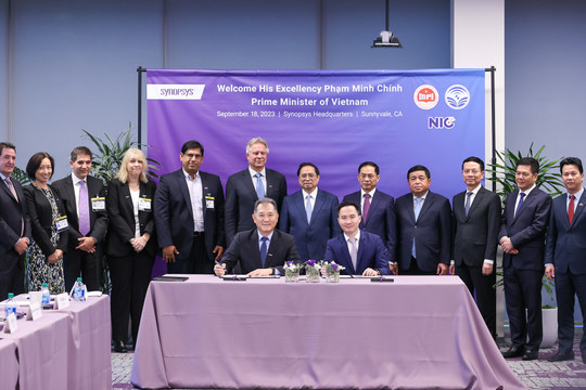 Synopsys và các cơ quan Việt Nam ký kết hợp tác về lĩnh vực bán dẫn