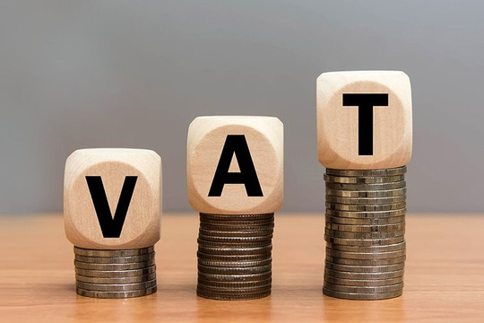 Đề xuất miễn thuế VAT với điện, nước sinh hoạt, Bộ tài chính nói gì?