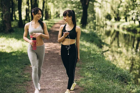 Đi bộ nhanh 11 phút mỗi ngày có thể giúp giảm nguy cơ tử vong sớm