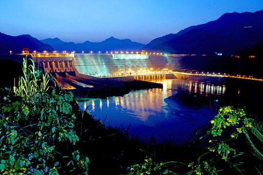 Nhà máy thủy điện lớn nhất Đông Nam Á - sự hùng vĩ của Tây Bắc, nơi 13 tổng công ty hàng đầu Việt Nam cùng xây dựng