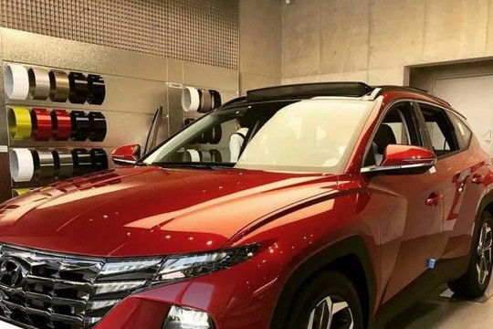Hyundai Tucson, SantaFe đồng loạt giảm giá sốc, có mẫu xe hạ gần 200 triệu đồng