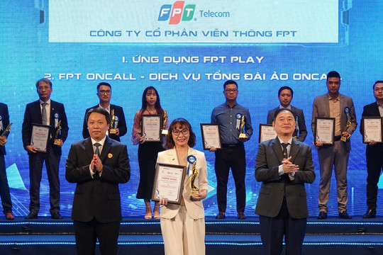FPT Play và OnCall nhận giải thưởng Chuyển đổi số Việt Nam 2023