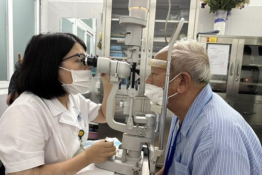 Trên 80% người mắc bệnh mù lòa ở Việt Nam có thể phòng, chữa được